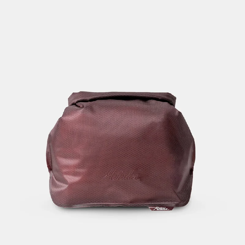 Flatpak Zipper Toiletry Case Garnet