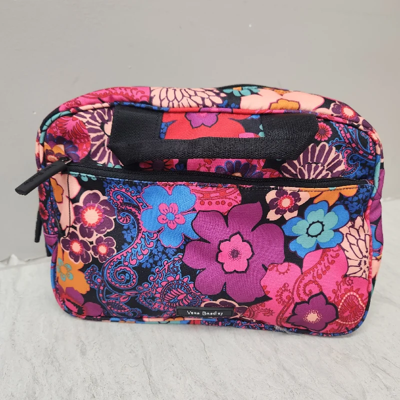 Makeup Bag By Vera Bradley, Size: Large