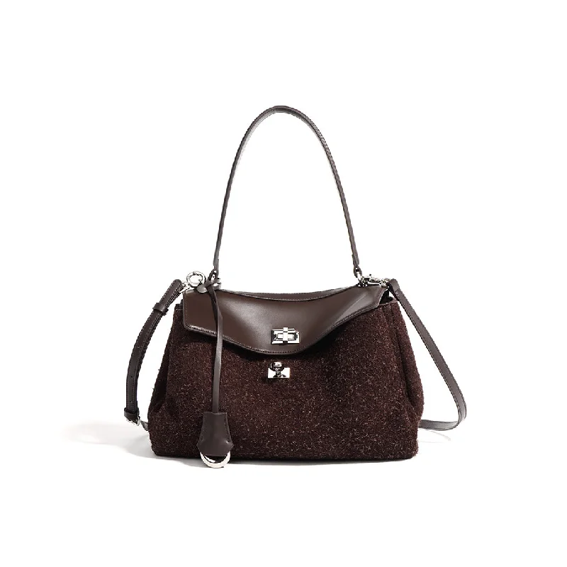 Leather Inspired Rodeo Winter Shoulder Bag