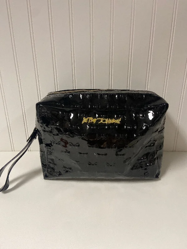 Makeup Bag By Betsey Johnson, Size: Large