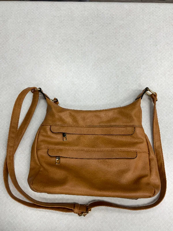 Crossbody By Clothes Mentor, Size: Medium