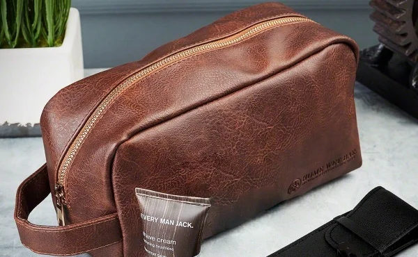 Makeup Bags & Toiletry Bags